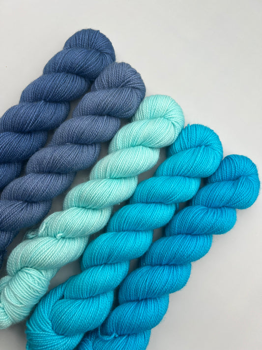 OOAK The Blues Fingering 50g Kit