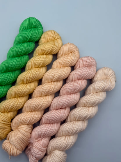 OOAK Alabaster DK 50g Kit!