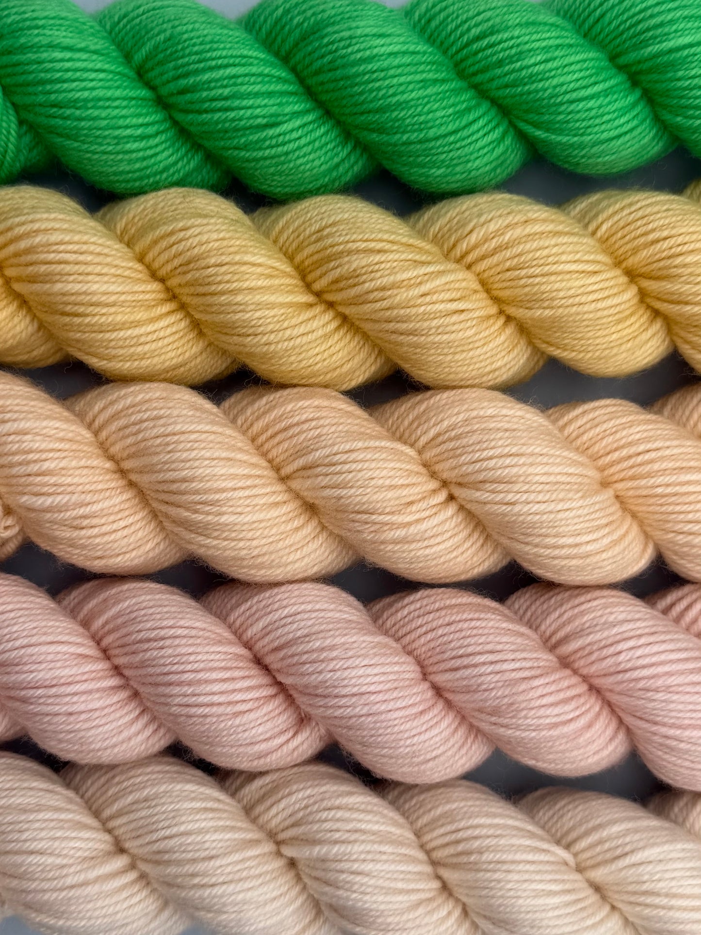 OOAK Alabaster DK 50g Kit!
