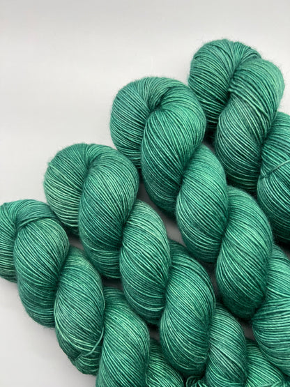 OOAK Ivy Fingering Single