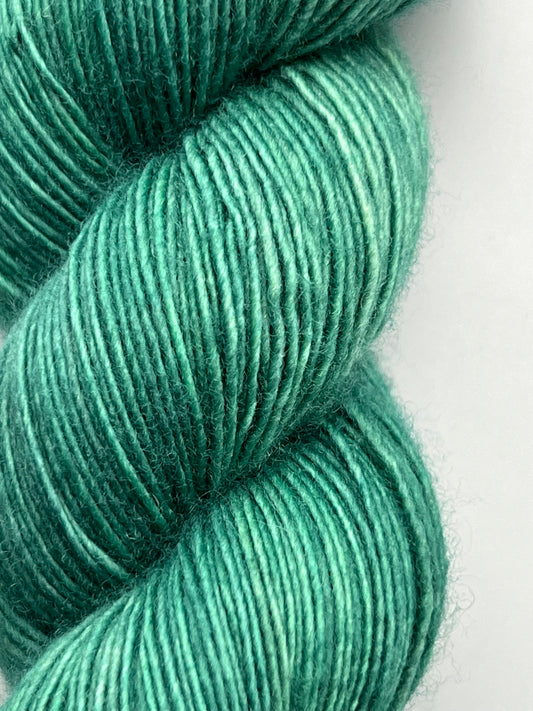 OOAK Ivy Fingering Single